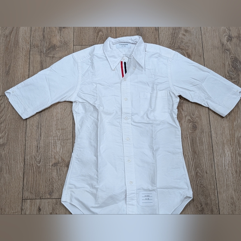 $490 Mens THOM BROWNE Cotton Longline SS Button Up Shirt White 1 - Small